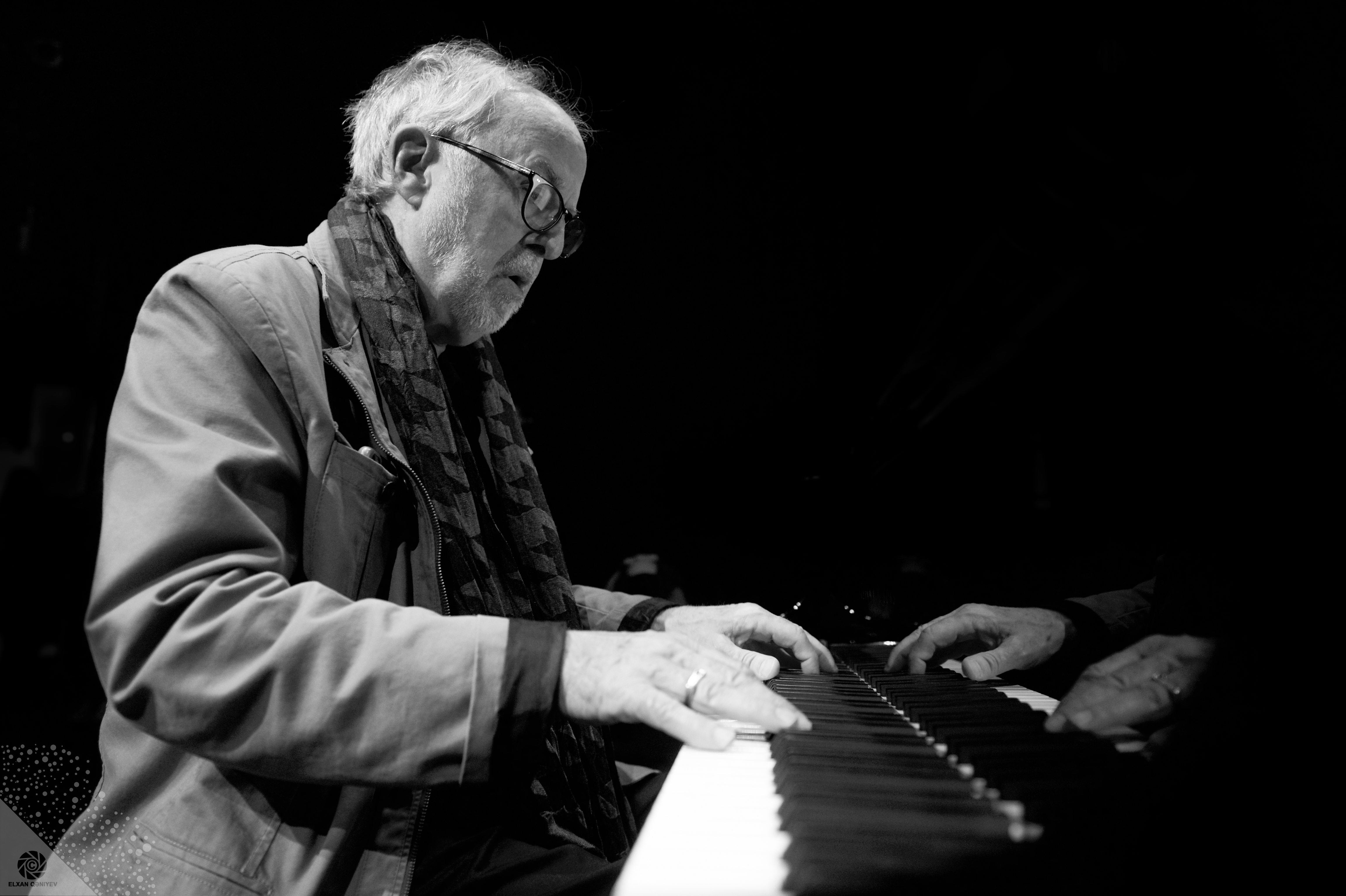 BOB JAMES